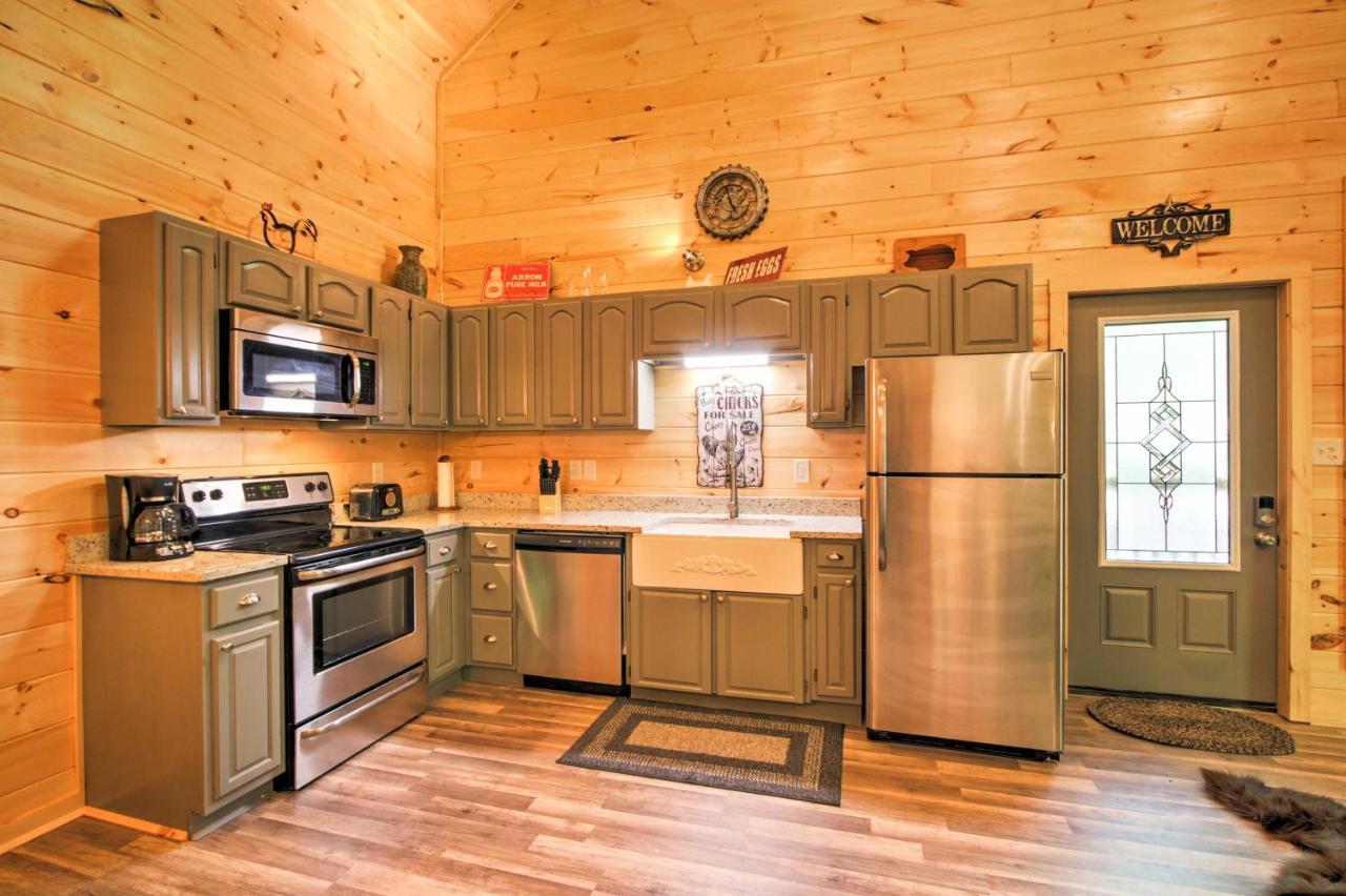 Gatlinburg Cabin With Hot Tub 5 Mi To Downtown Экстерьер фото